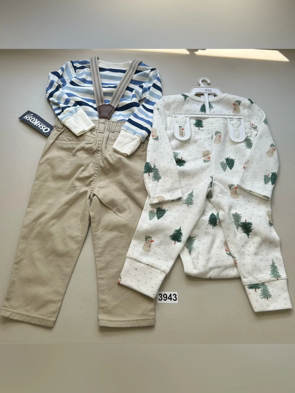 Carter’s Oskosh 12 Months 2 Piece Set Long Sleeves  Pants Pajama